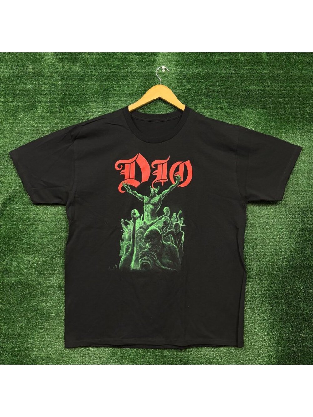 Dio Hard Rock T-Shirt Size Extra Large